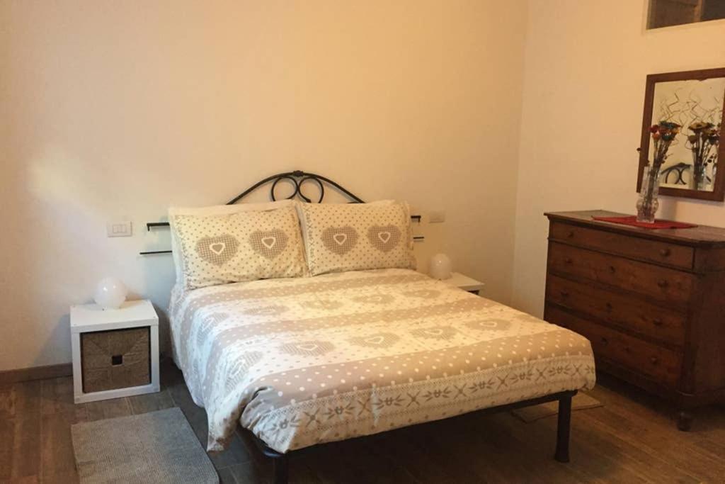 Aubert 64 Apartment Аоста Екстериор снимка