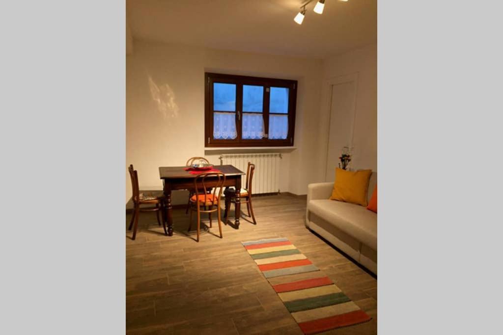 Aubert 64 Apartment Аоста Екстериор снимка
